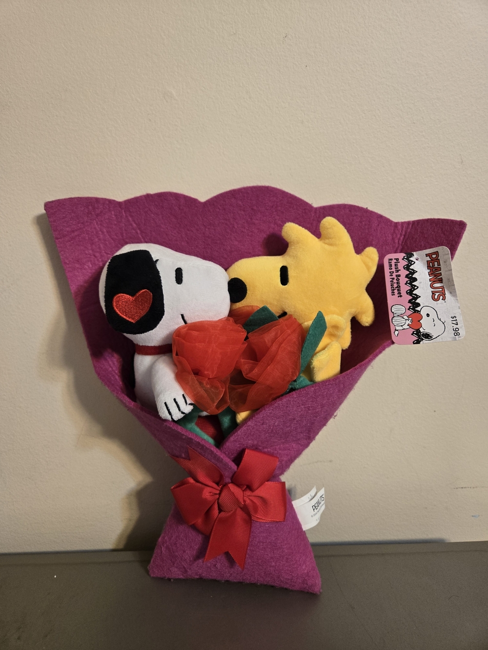 Ruz Peanuts Valentine's Bonquet Snoopy and Woodstock 13" Plush Toy